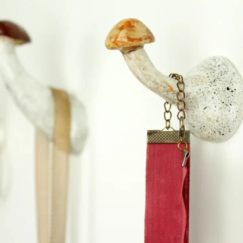 product custom glazed modern ceramic wall decor merry mushroom wall hook for entryway organizer coat towel hat rack hanger-8