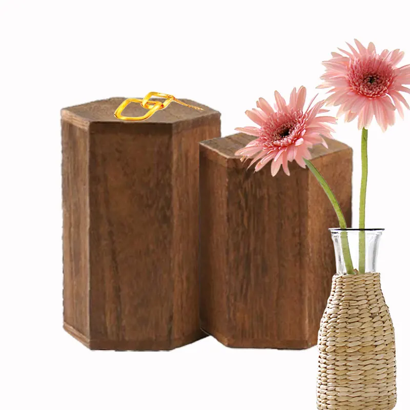 ディスプレイジュエリーとアクセサリー用の木製6個六角形ライザー