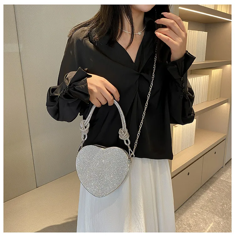 2023 Luxury Diamonds Heart Design Handbags for Women Wholesale Bling Bling  Party Cute Shoulder Bag