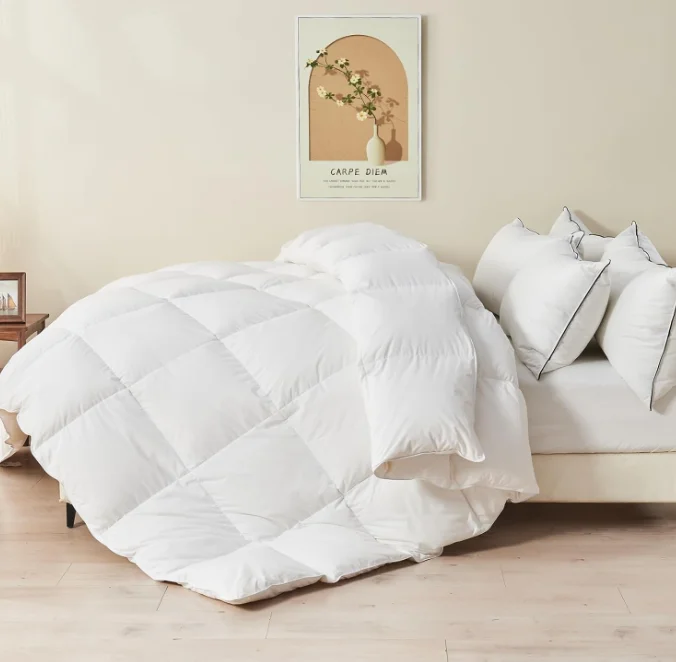 Fluffy Goose Down Feather Comforter