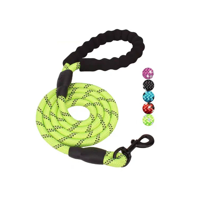 Dog Leash 5 FT Heavy Duty  Reflective Dog Leash with Comfortable Padded Handle