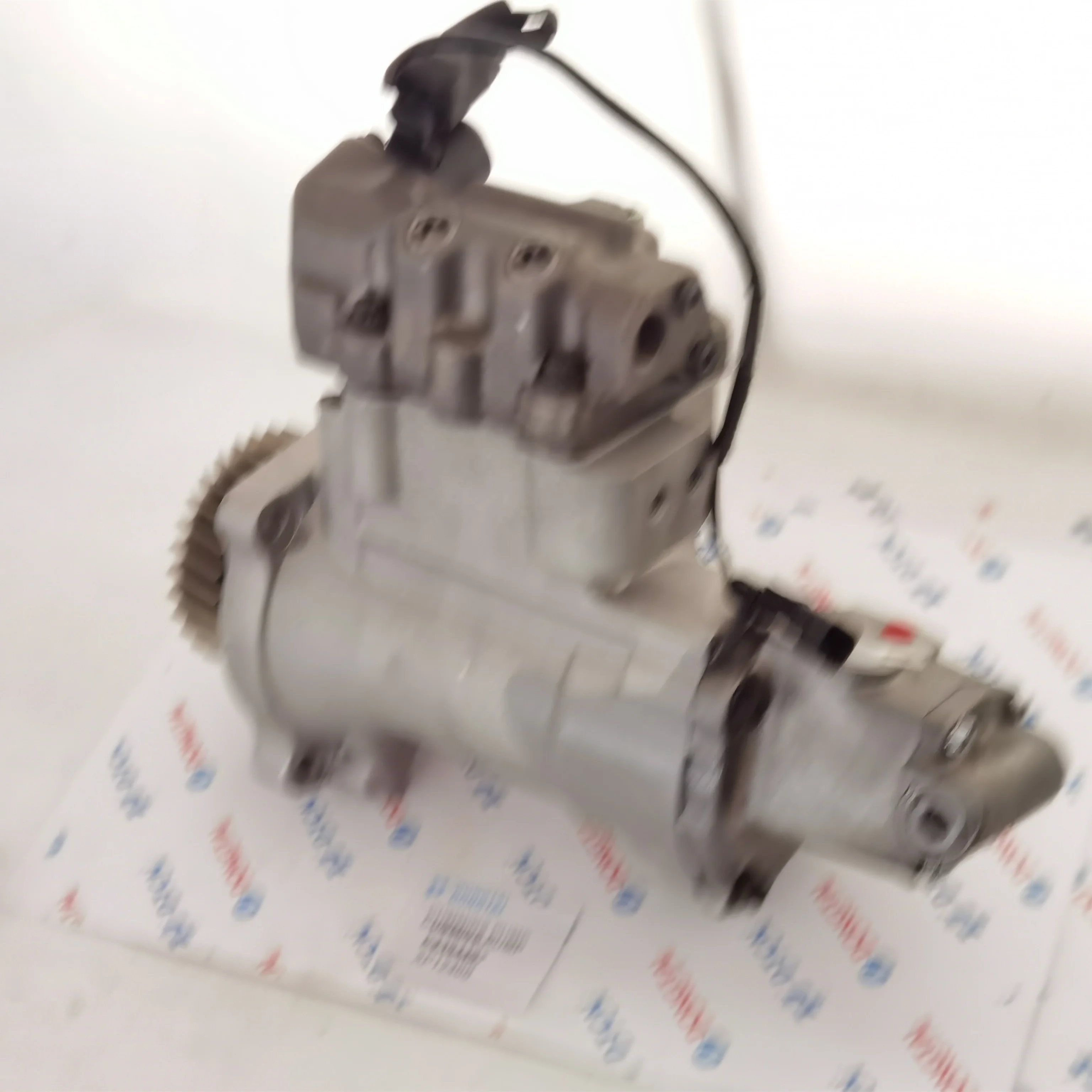 陳宮 2013 BMW 328i Core Radiator Support Lower Air Duct 51-74-7