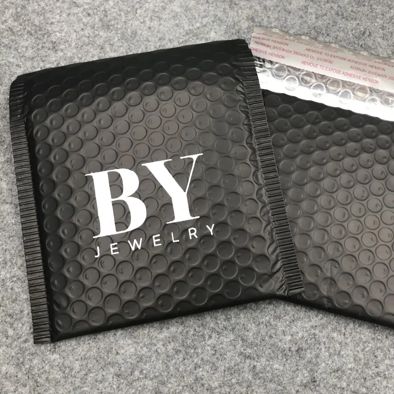 bubble mailer bag (13).jpg