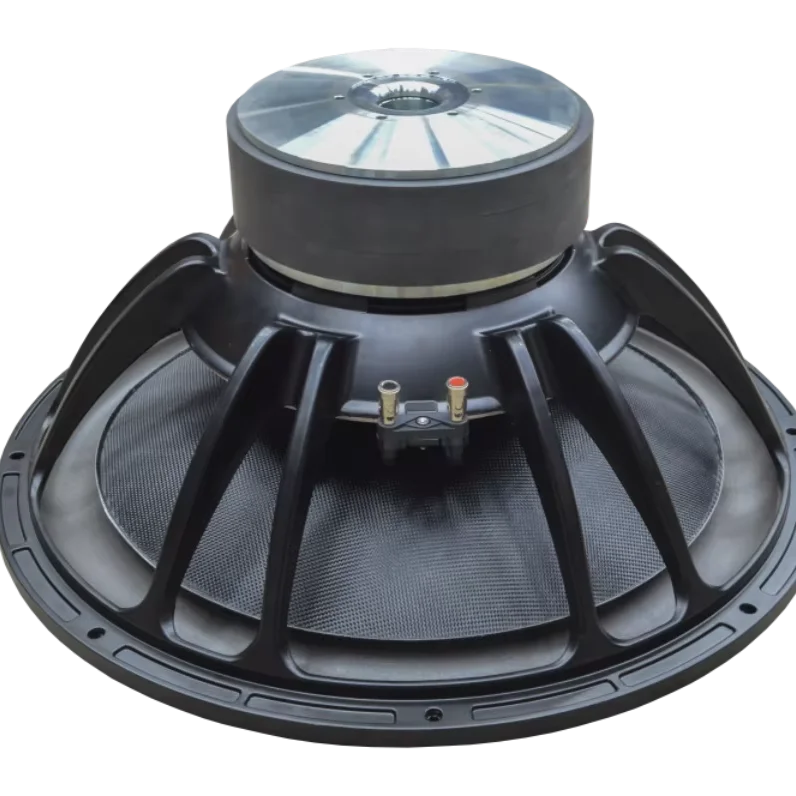 subwoofer de 21 pulgadas, 1500 W RMS, 102 dB, bobina de voz de 3 pulgadas, respuesta de frecuencia desde 19 Hz, disponible también en versiones de 12 y 18 pulgadas; múltiples opciones para salas de cine en casa y clubes; precio más bajo del mercado para subgraves; competición de bajos