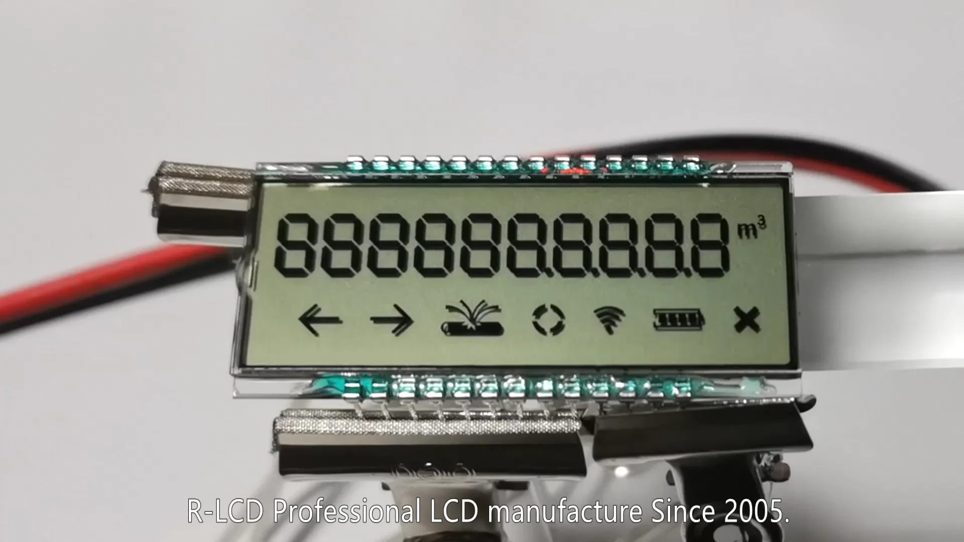 small custom-made display screens manufacturer