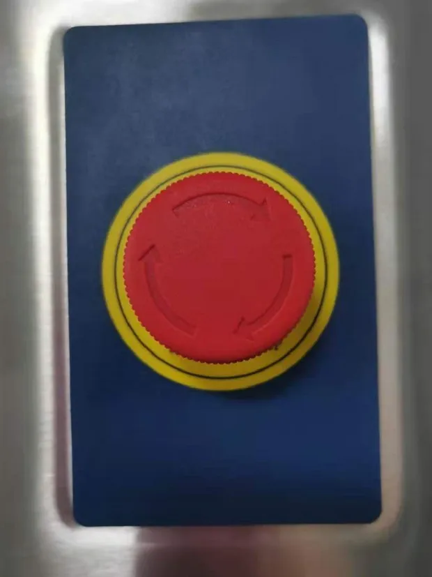 Нажатием одной кнопки обезвоживания самообслуживания сушильная машина