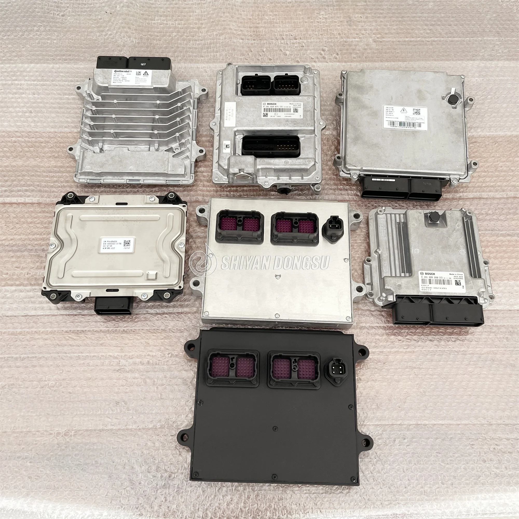Diesel Engine Electronic Control Module ECM ECU 0281020043 5010550800