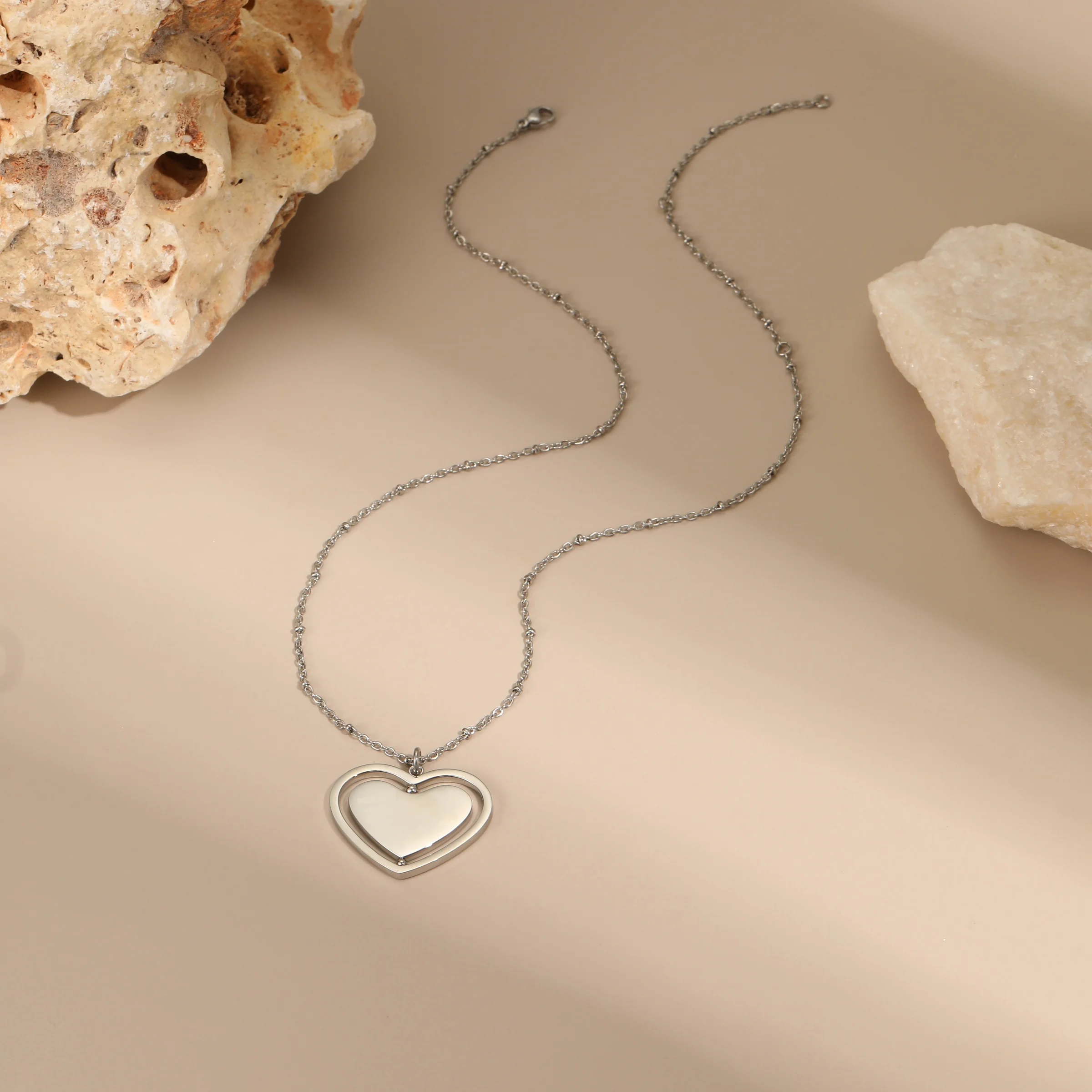 18K Gold Waterproof Heart Pendant Necklace for Women
