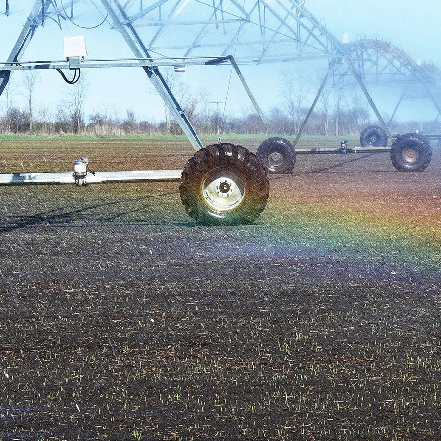 Low Cost Agricultural Machine for Center Pivot Irrigation Wheel Included IoT Control System Pump Motor Core Components System