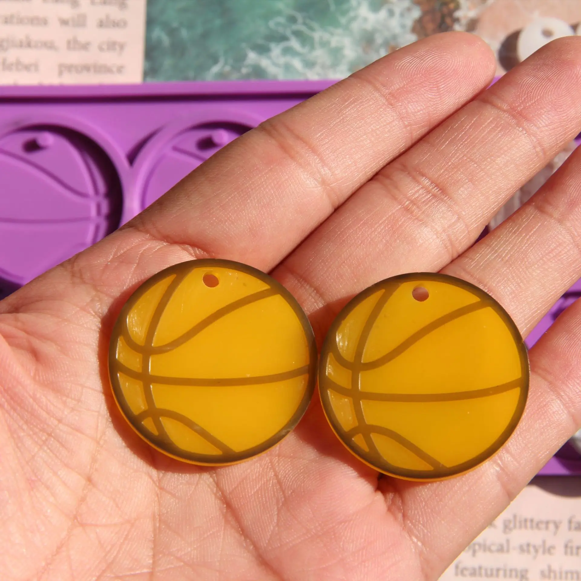 DIY Keychain Silicone Epoxy Resin Mold for Jewelry & Crafts for Cake Tools  Jewelry Keychain Mold supplier