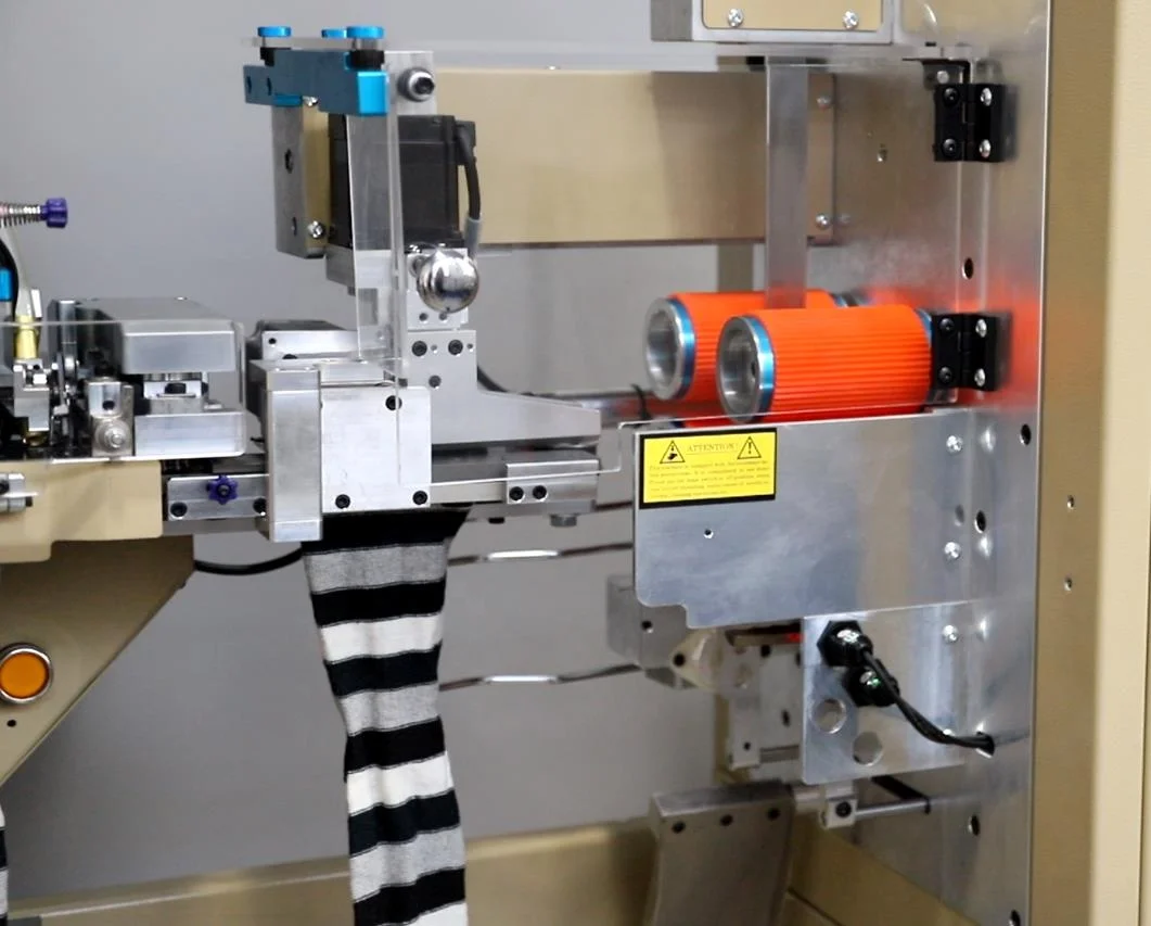 High Speed Automatic Sock Toe Closing Linking Machine Sock Turning Machine