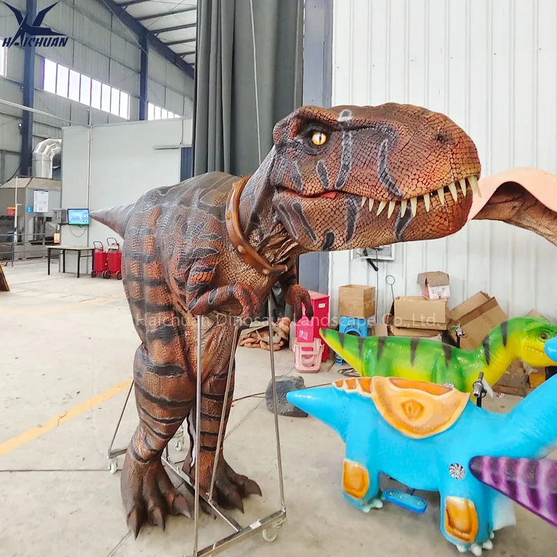 Haichuan Personnalisé pour Adulte Géant Animatronique Indominus Rex Marchant avec Costume de Dinosaure pour Représentation sur Scène dans un Centre Commercial