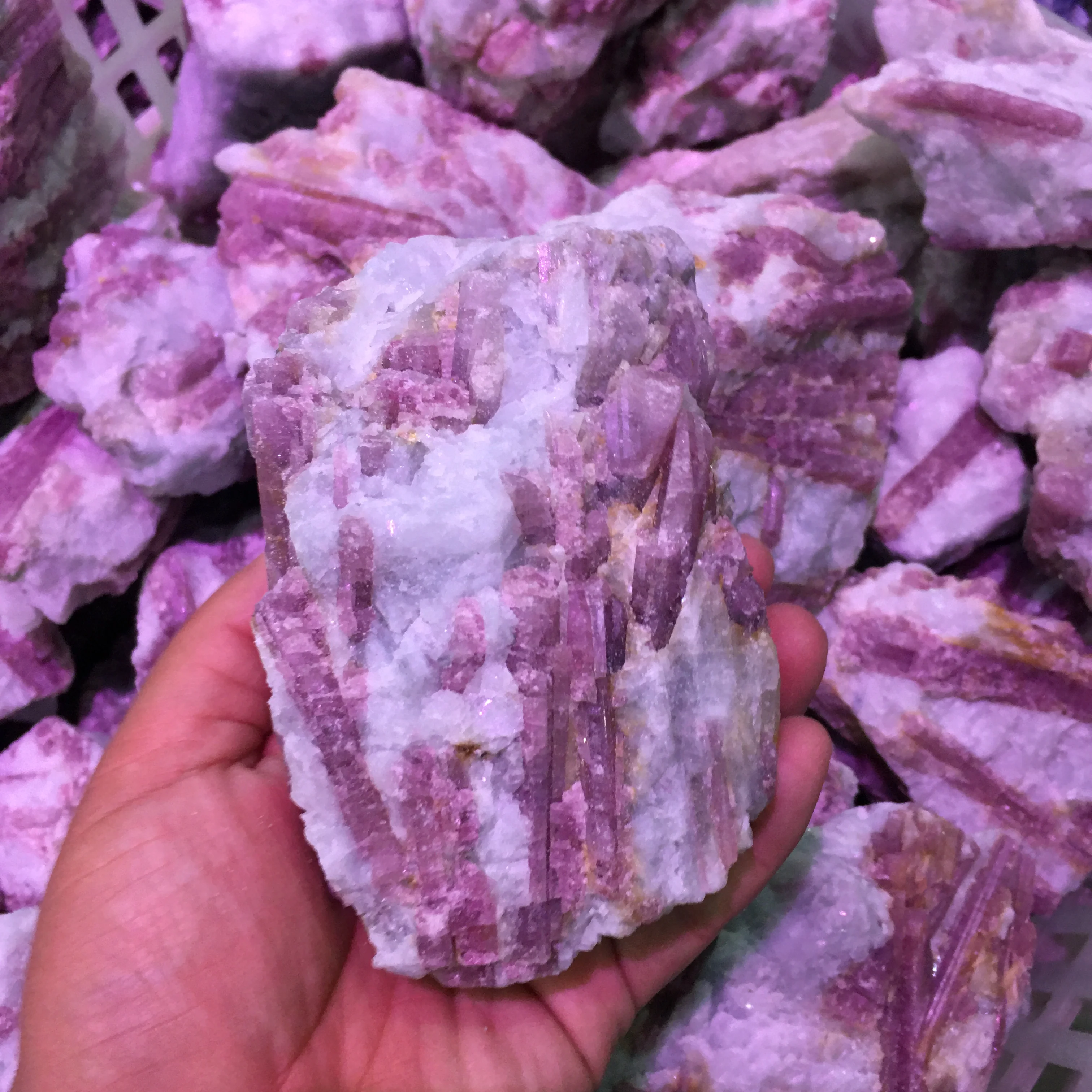 高品質 天然ルベライト 原石 レッドトルマリン 水晶 ヒーリング