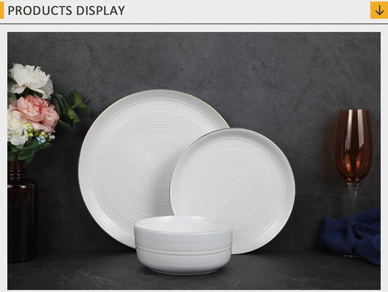 Wholesale Ceramic Dinnerware Manufacturers 12 Pcs Embossed Porcelain Dinnerware Set With Gold