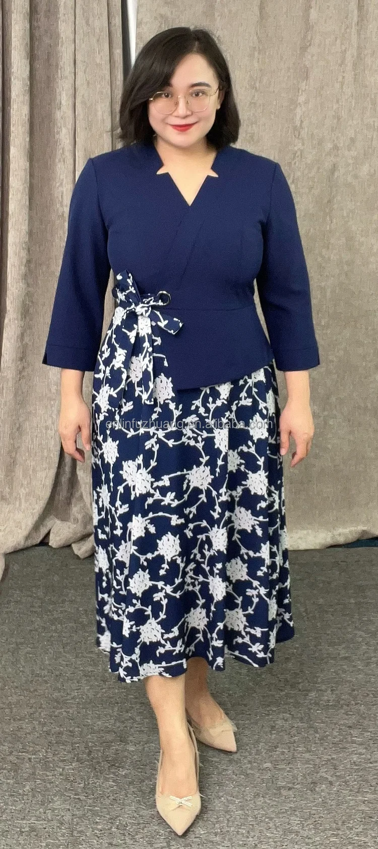 strapless open back dress Confte - Heath Puff Sleeve Midi Casual Day Dress
