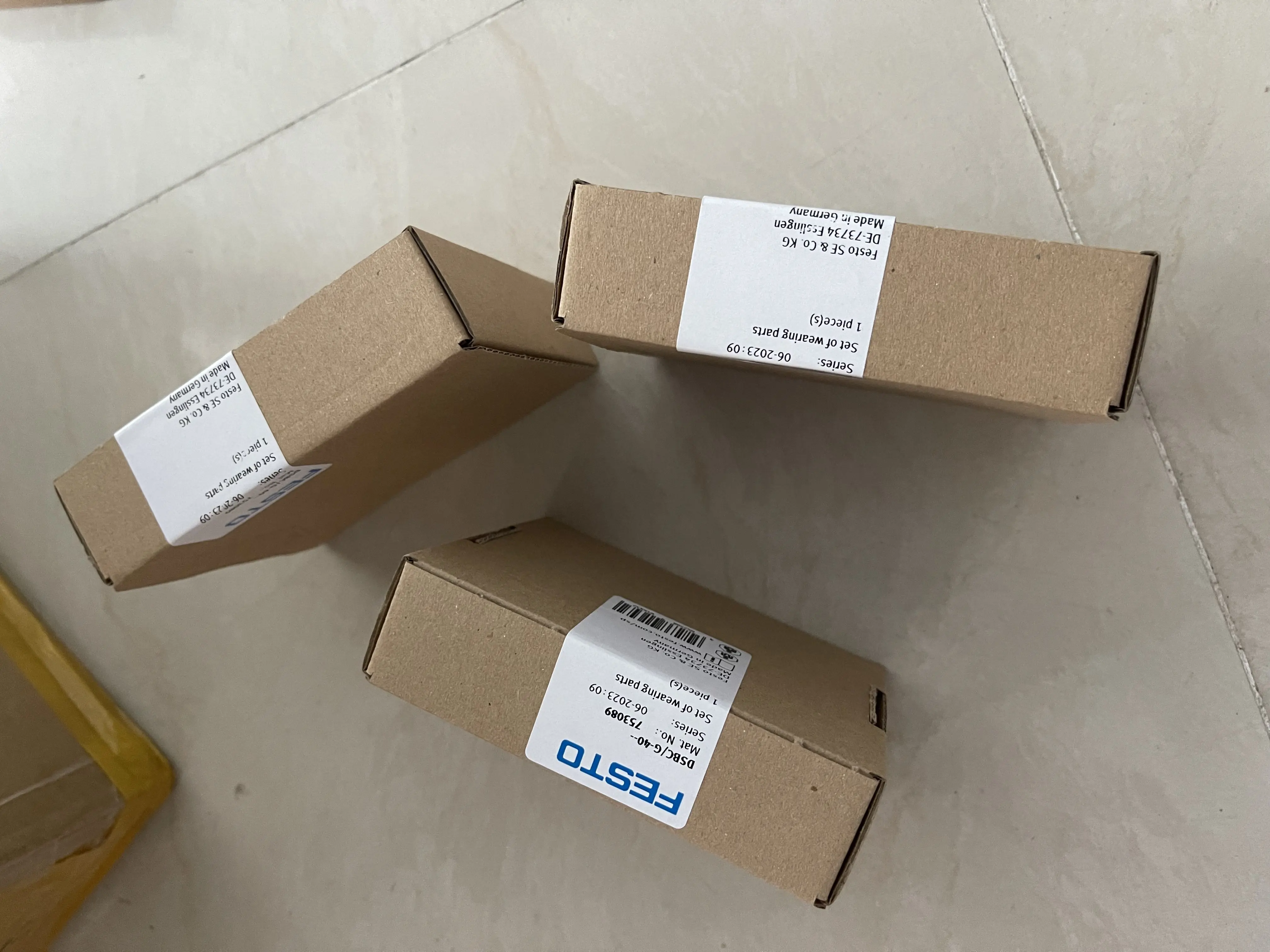 Festo Cylinder Wearing Parts Kit DSBC/G-40 753089 Festo Cylinder Wearing Parts Kit DSBC/G-40 753089