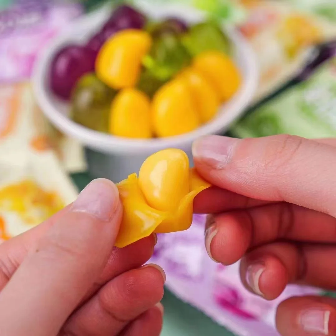Funny 3d Mango Peeling Gummies Can Peel Mango Flavor Gummy Candy and Sweets