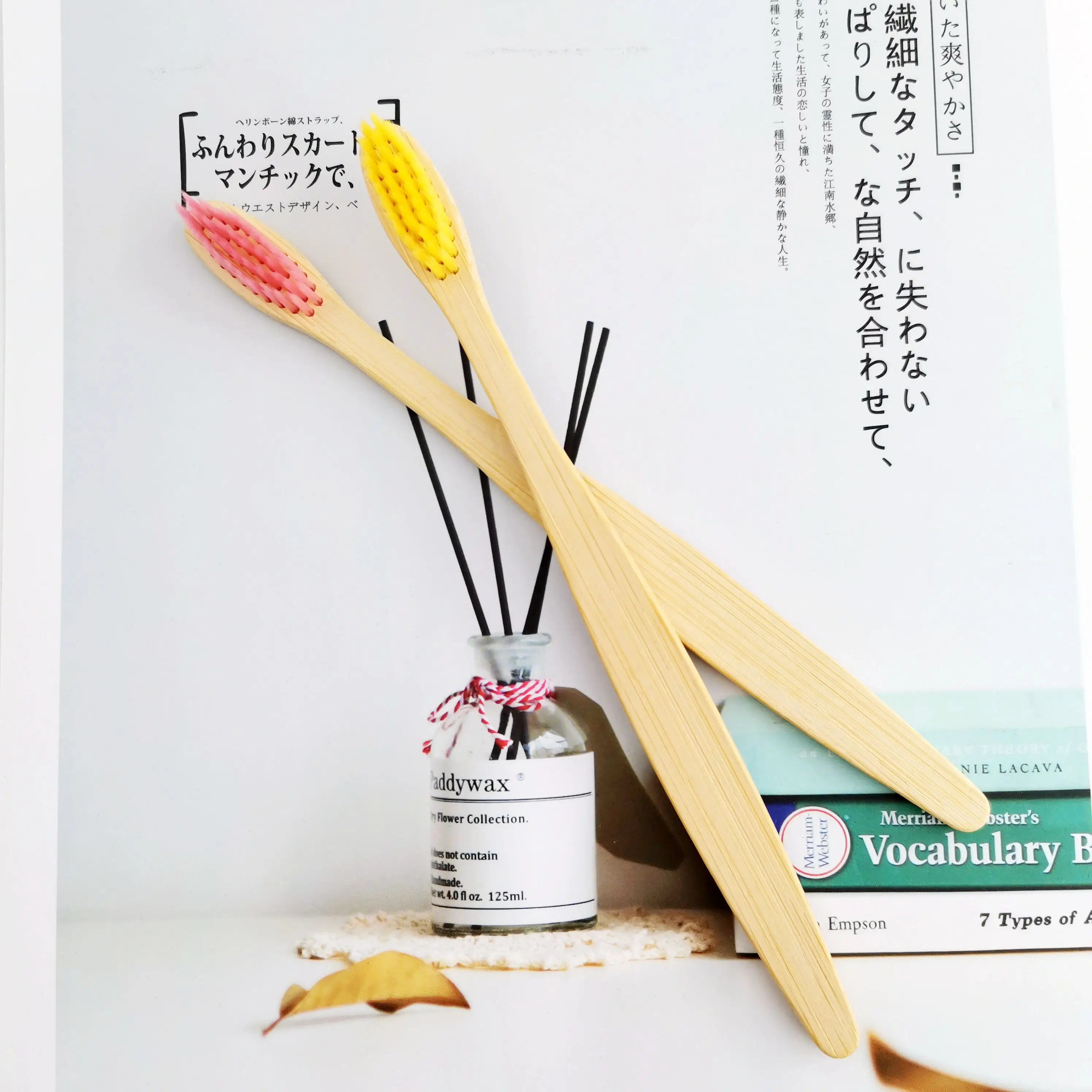 Customized logo CE Certificate Soft Wool Reusable Biodegradable Hotel Bamboo Toothbrush with Packaging