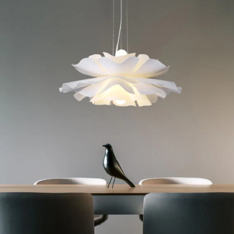 Designer Creative Flower Shape Pendant Light Acrylic Iron Chandelier Modern Elegant Hanging Lamps Gallery Home Decoration
