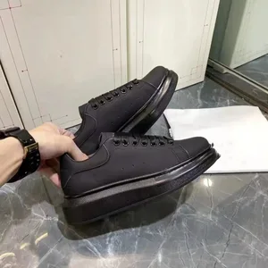 White Genuine Leather Lace-Up Winter Platform Casual Sports Shoes with Rubber Midsole & Outsole for Unisex Couple Board