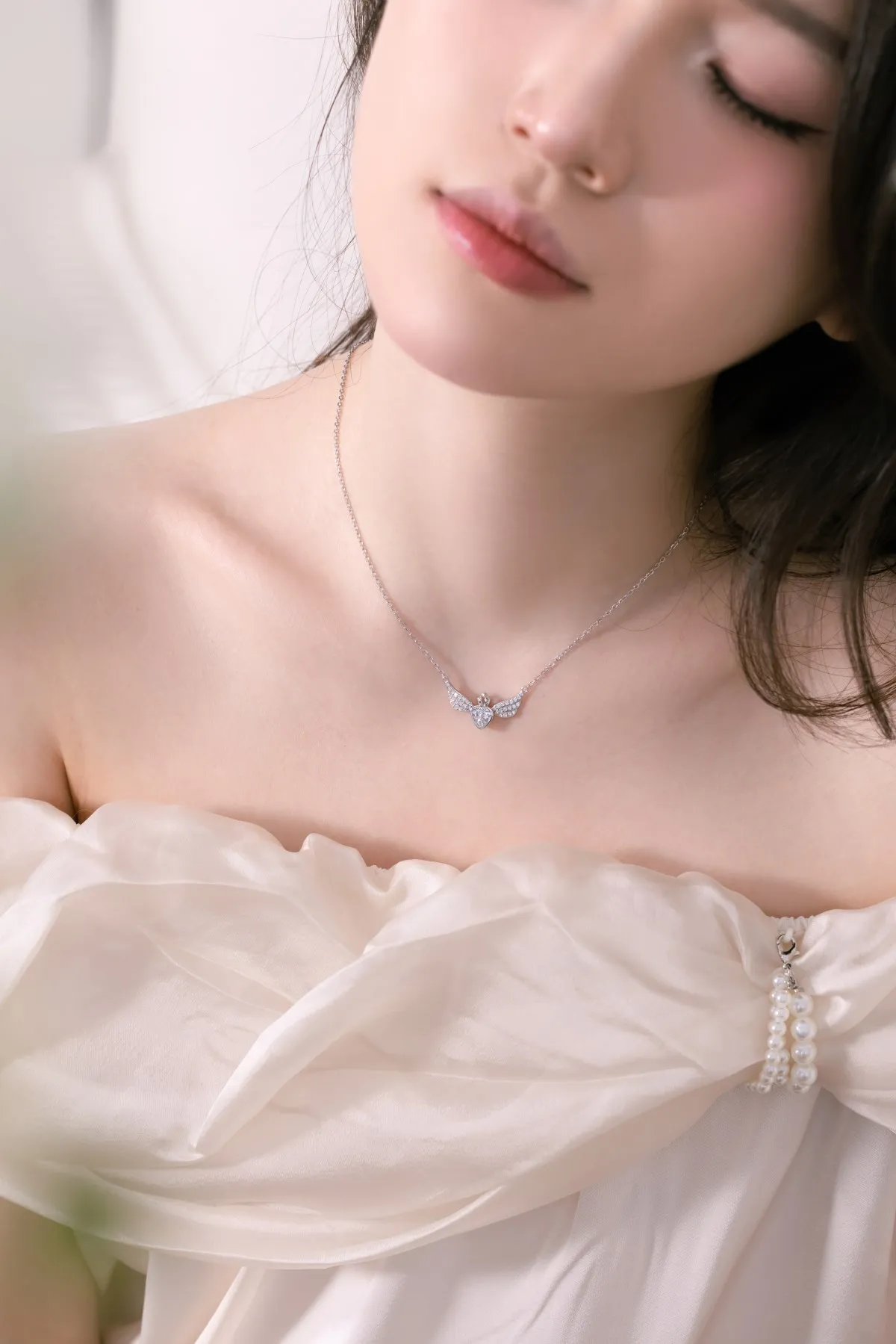KAKODIY Luxurious Cute Pure 925 Sterling Silver Zircon Zirconia Necklace 18K Gold Plated Pink Heart Shape Horn Wings Pendant Women's Necklace detail 3