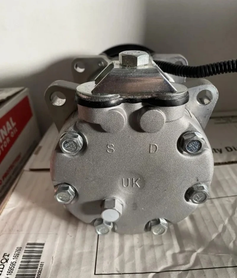 Компрессор A/C 200V77970-7028 для SINOTRUK SE7H15, Новый, 24V