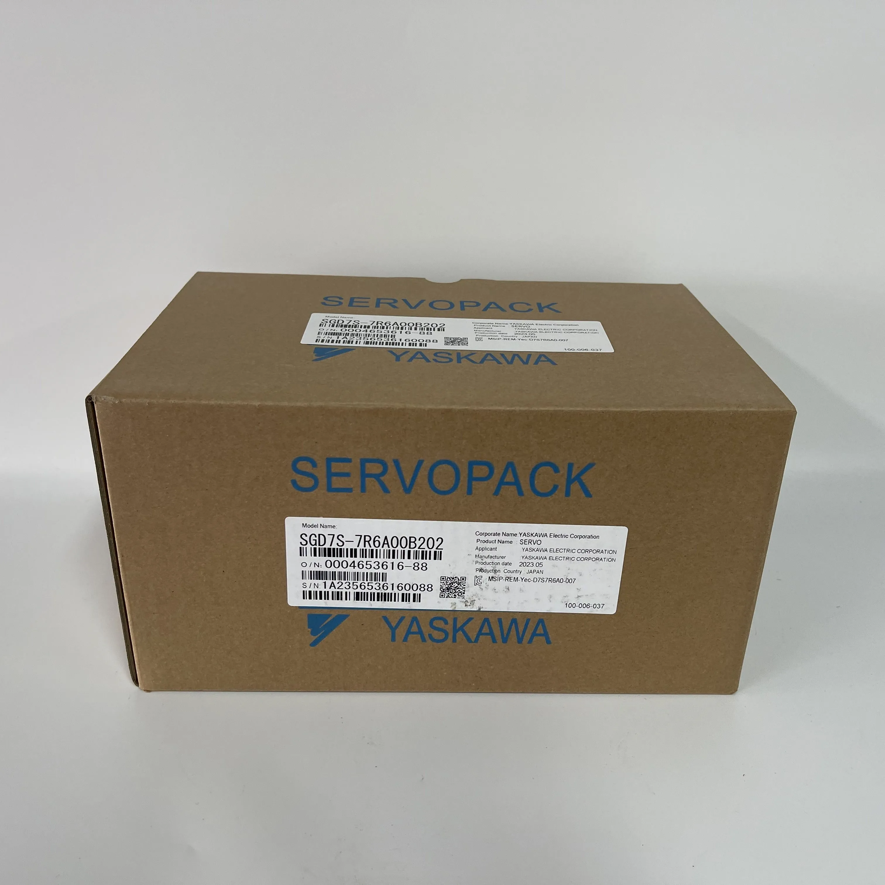 Yaskawa SERVOPACK AC Servo Amplifier SGD7S-7R6A00B202