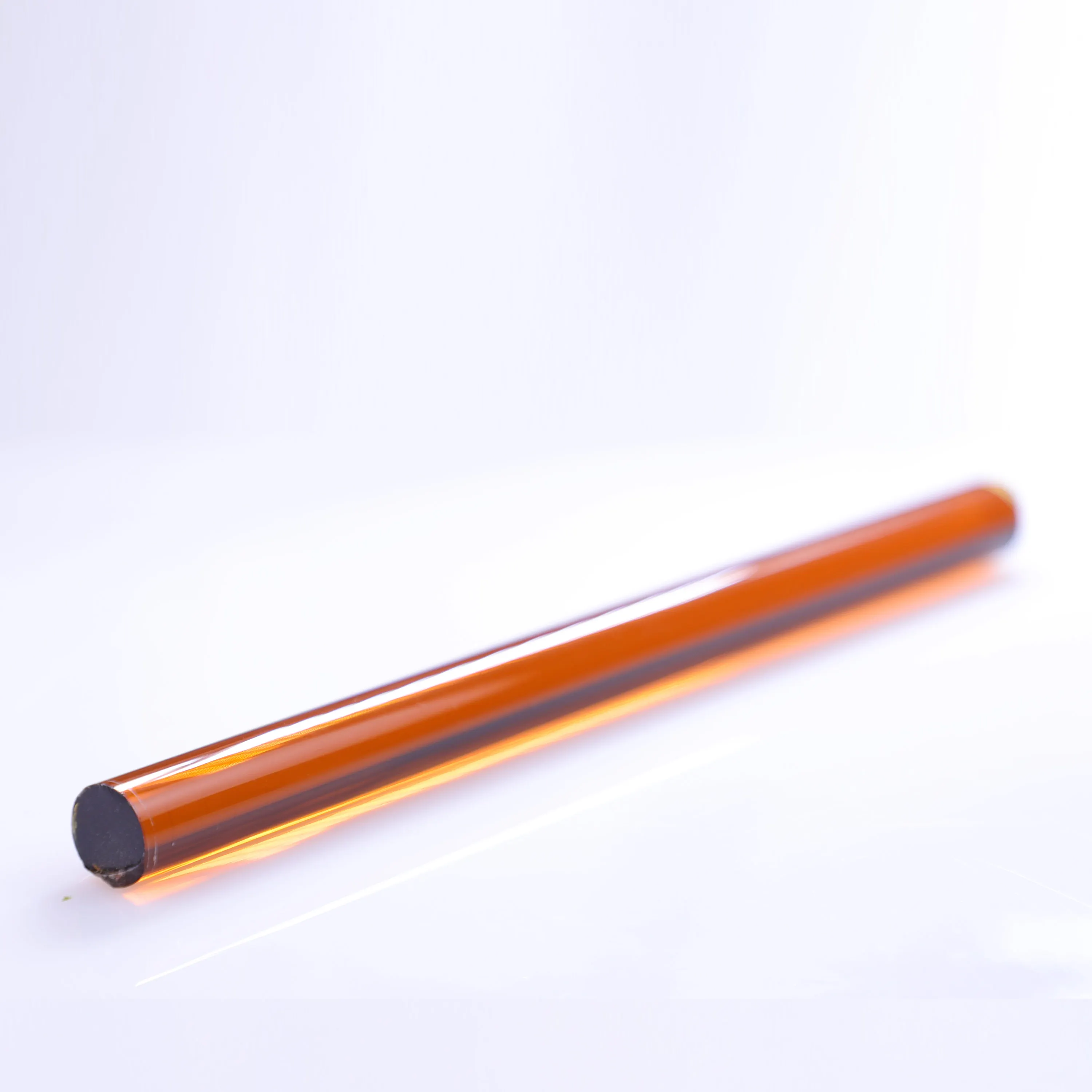 擦り入れものとガラス棒 擦り入れものとガラス棒