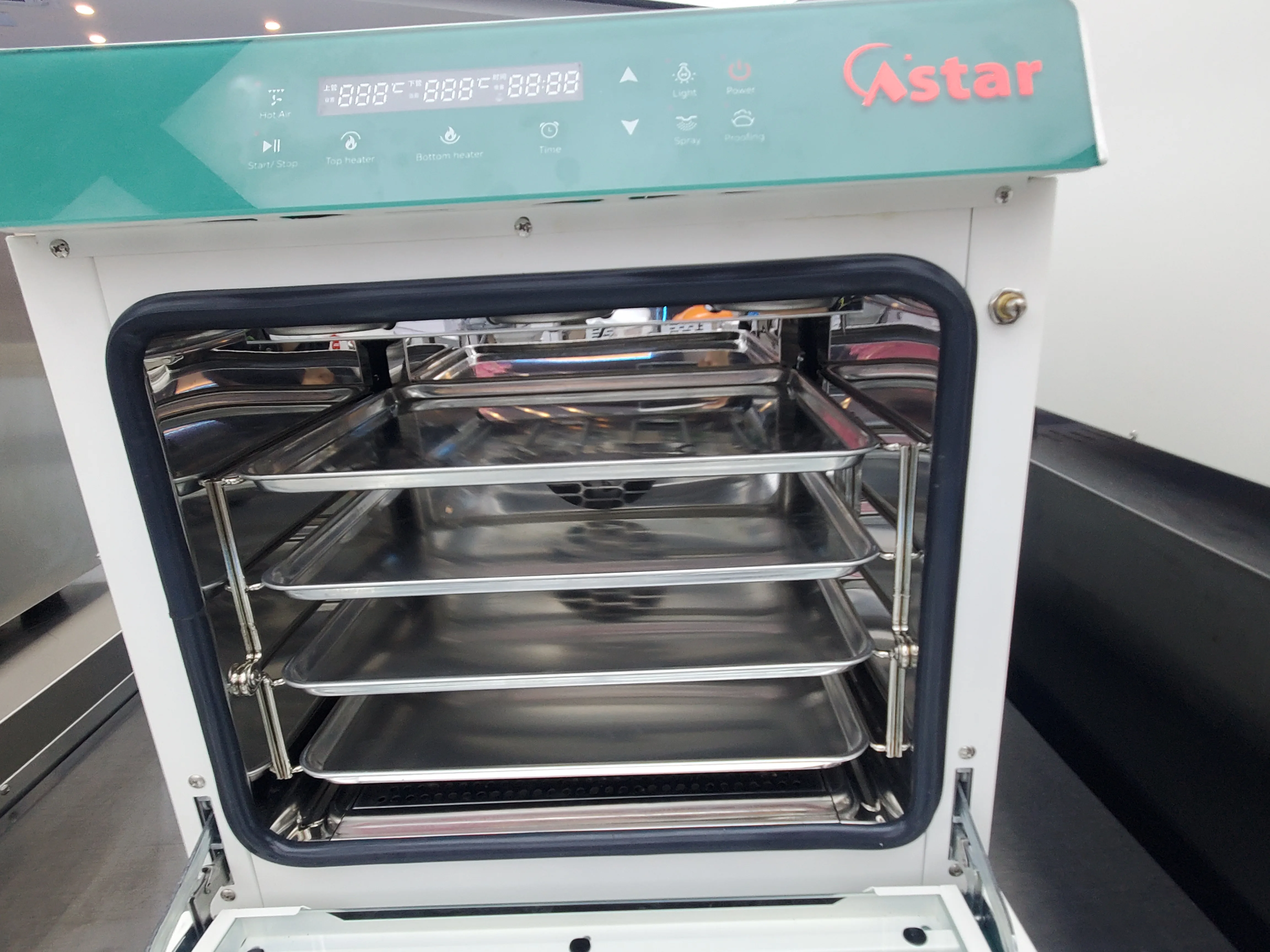 High Quality 4 Trays Electric Convection Oven for Efficient Cooking and Baking