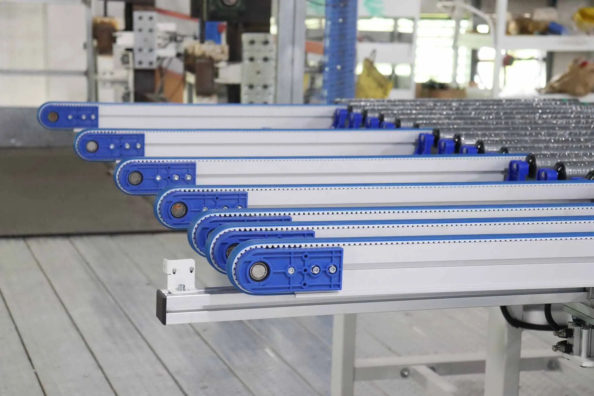 Hongrui Cnc Drilling And Cutting Machine Portable Roller Conveyor