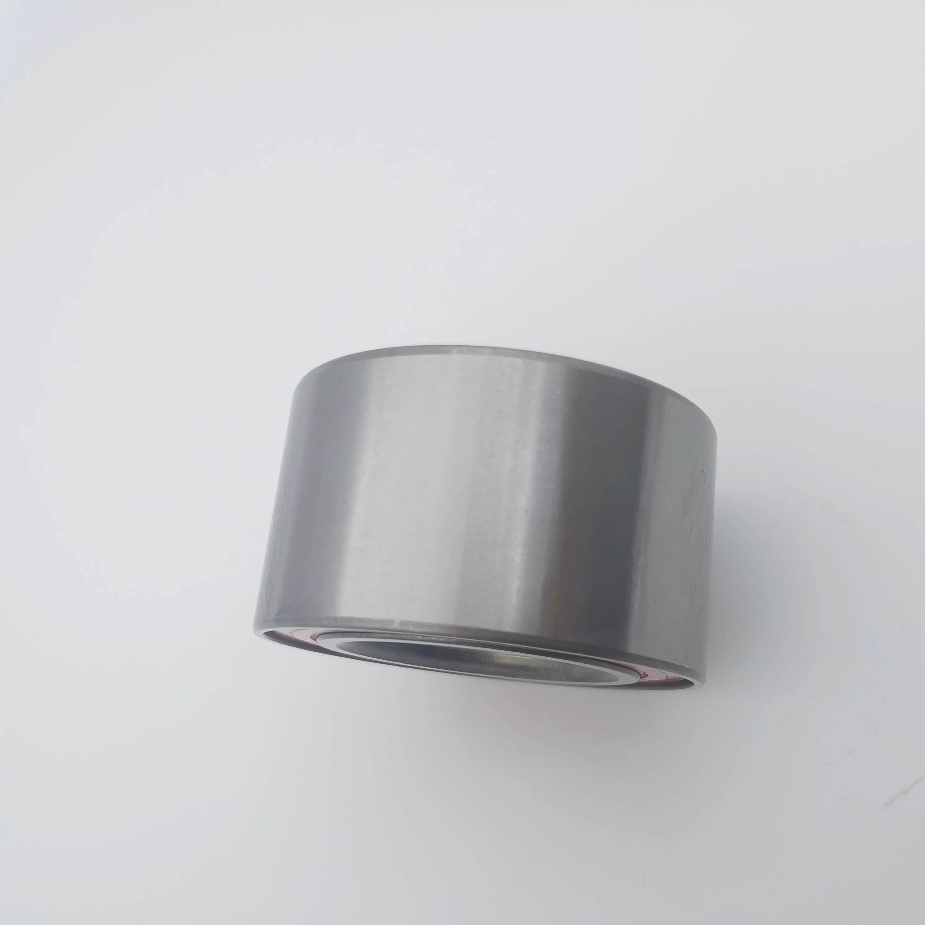 Front Wheel Hub Bearing for X-Trail T30 - Durable & Reliable