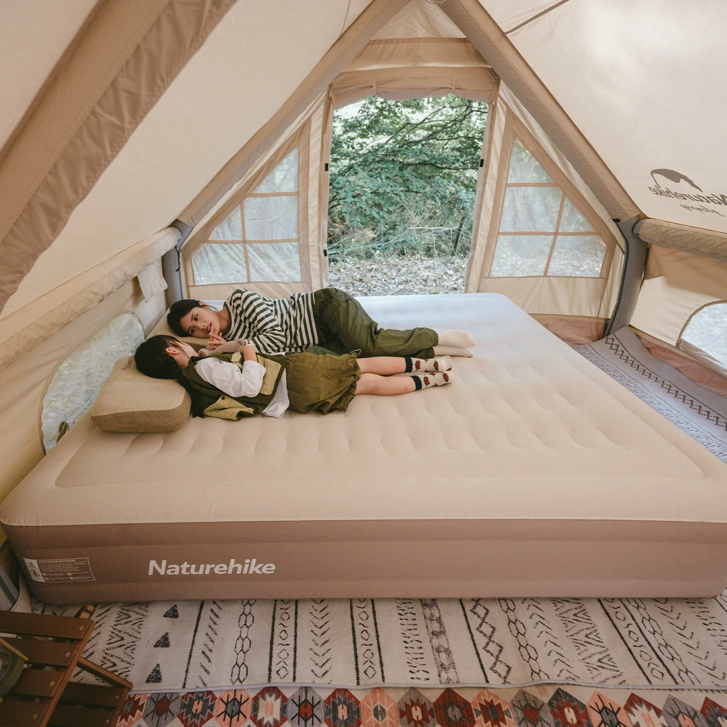 Naturehike outdoor glamping Inflatable mattress 36cm height camping air bed built in air pump