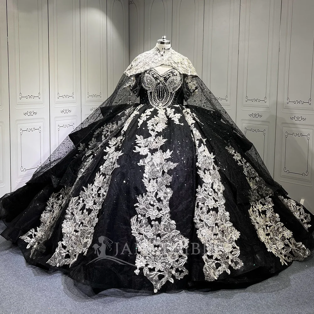black and white polka dot strapless dress Vintage Prom Gown 3/4 Length Sleeves Lace Appliqued Tulle Quinceanera Dress