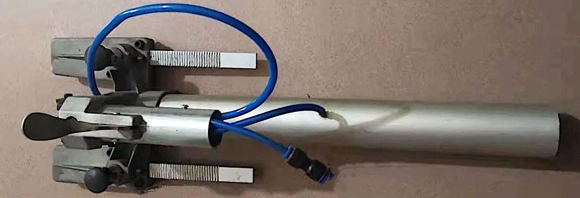 Windlow trim tool.jpg