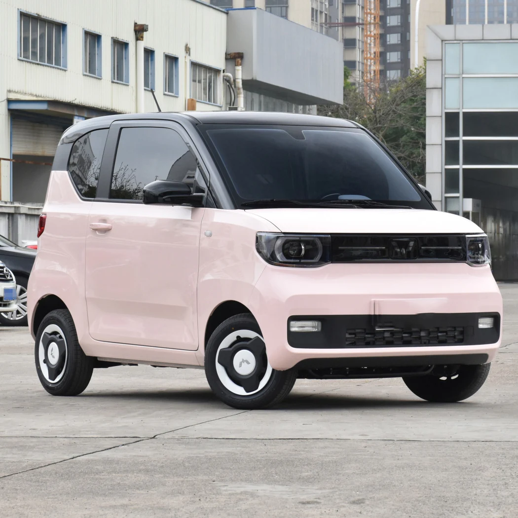 Электромобиль Hongguang Mini ev