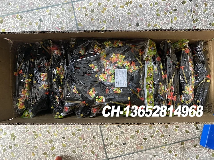 Wholesale Low MOQ Cheap Plastic Gun Toy with Puffed Candy for Kids