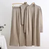 Khaki color