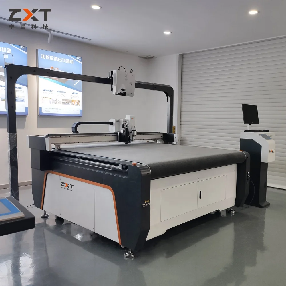 CNC Feeding Clothes Cutting Machine Silk Chiffon Fabric Cutting Machine Fabric Layer Cutting Machine for Garment