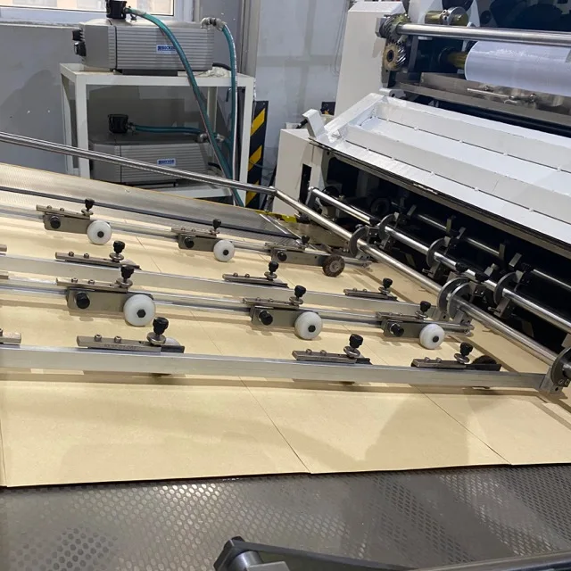 Full Automatic Standing Wrapping Kraft Printer Paper Bag Machine for Gift Packingpaper Bag Making Machine Manual Small