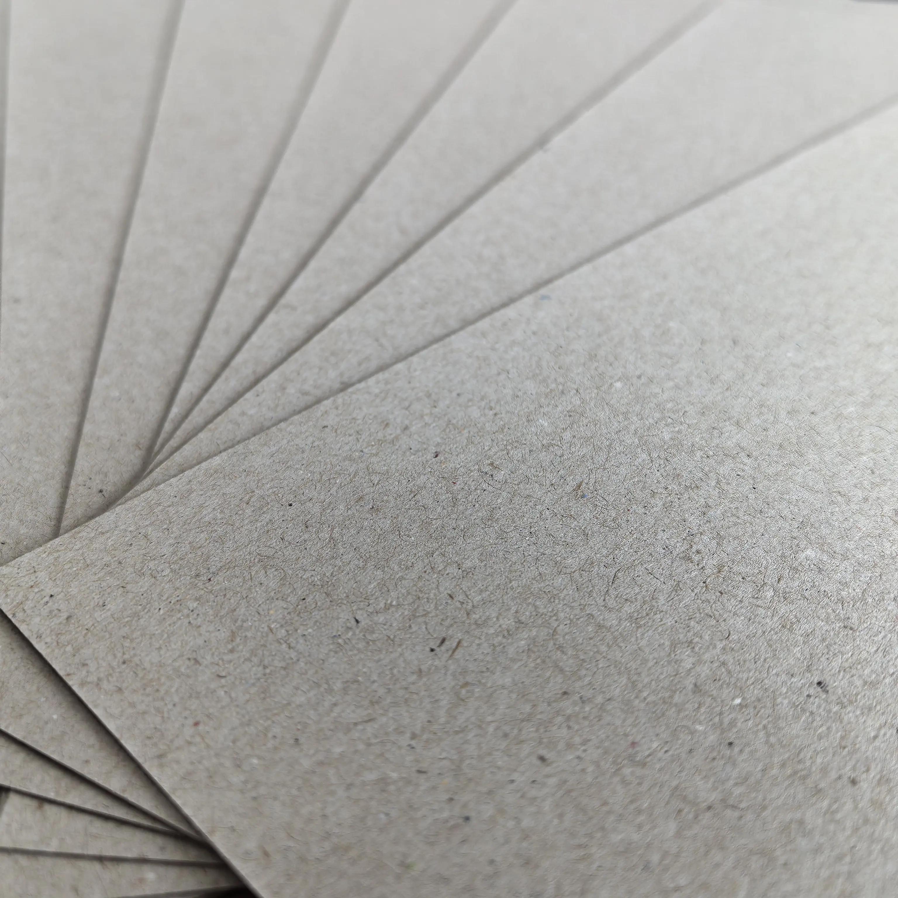 Cheap Factory Price Anti-Curl 1000 Gsm 650gsm Paper Board 0.5mm 1mm 1.5mm 2mm Thick Grey Cardboard Sheets