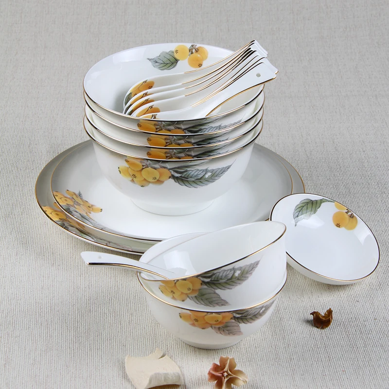 Elegant 45pcs Bone China Dinnerware Set - Perfect for Parties