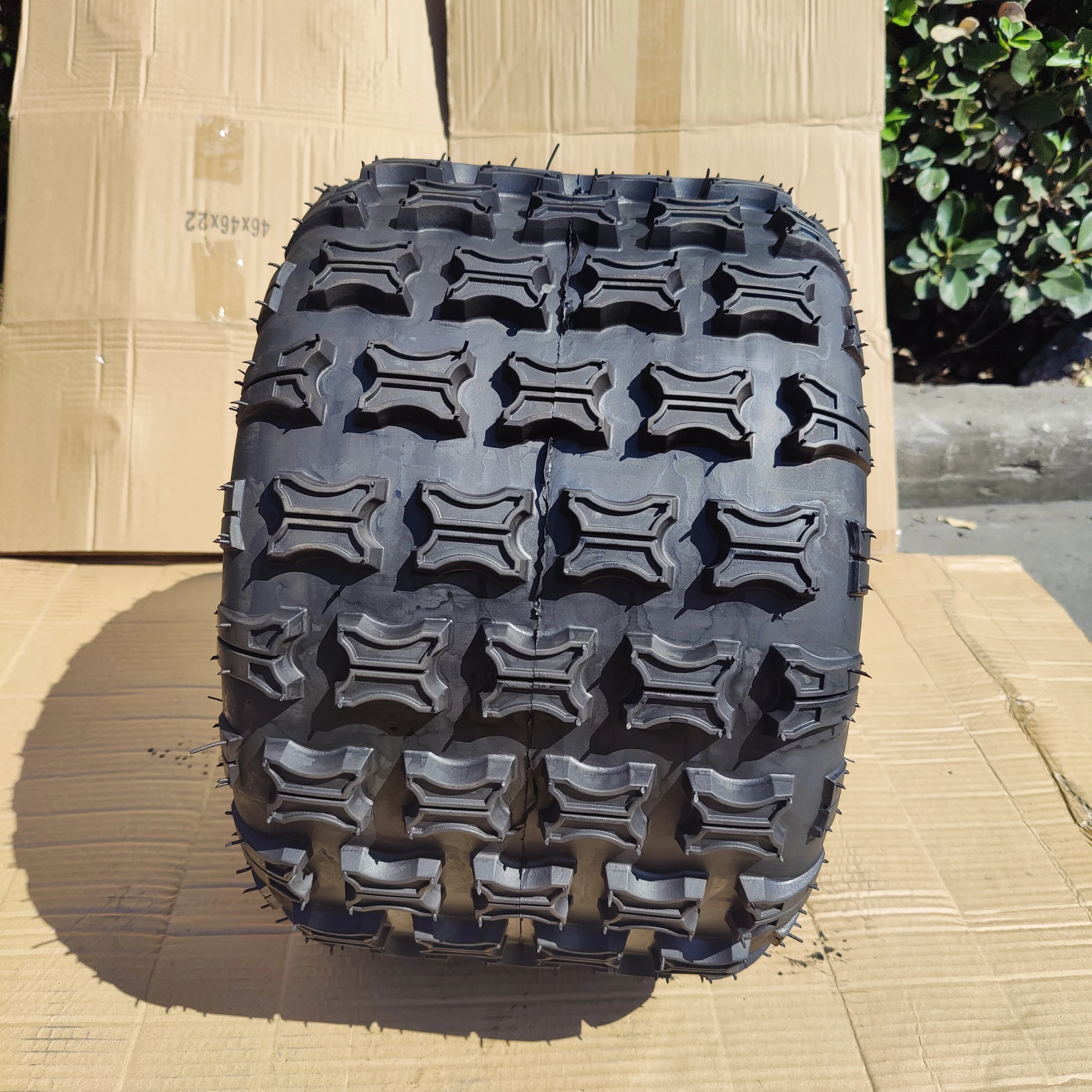 20x11-10 Pneu de 4 rodas do veículo elétrico 20x11x10 4pr Offroad Mud Tires  Fabricação Golf Car Atv e Pneus Utv| Alibaba.com, image size:3000x3000