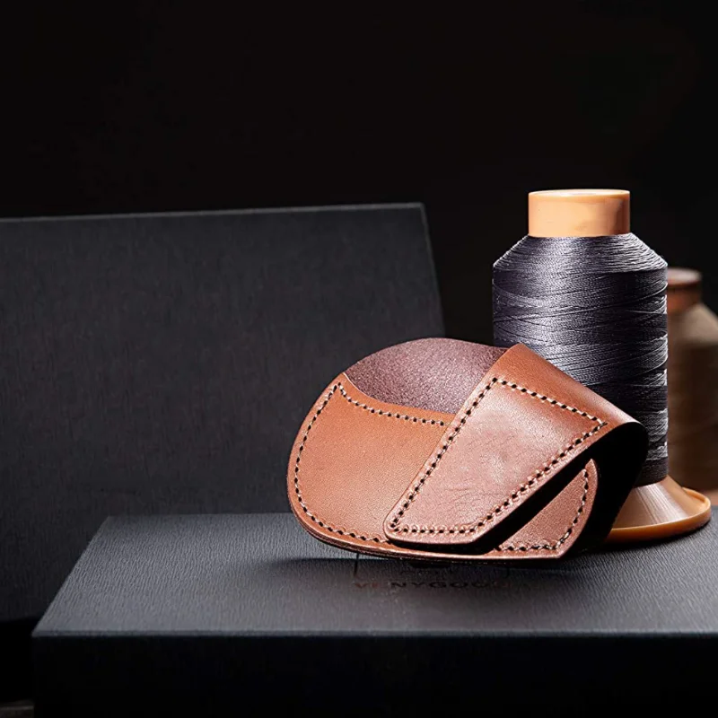 Embossed Leather Golf Iron Covers Set with Magnetic Closure & OEM