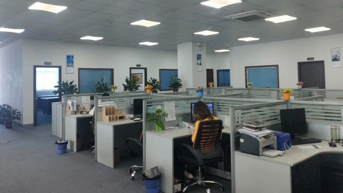 Guangzhou Blue Arc Sports Products Co., Ltd.