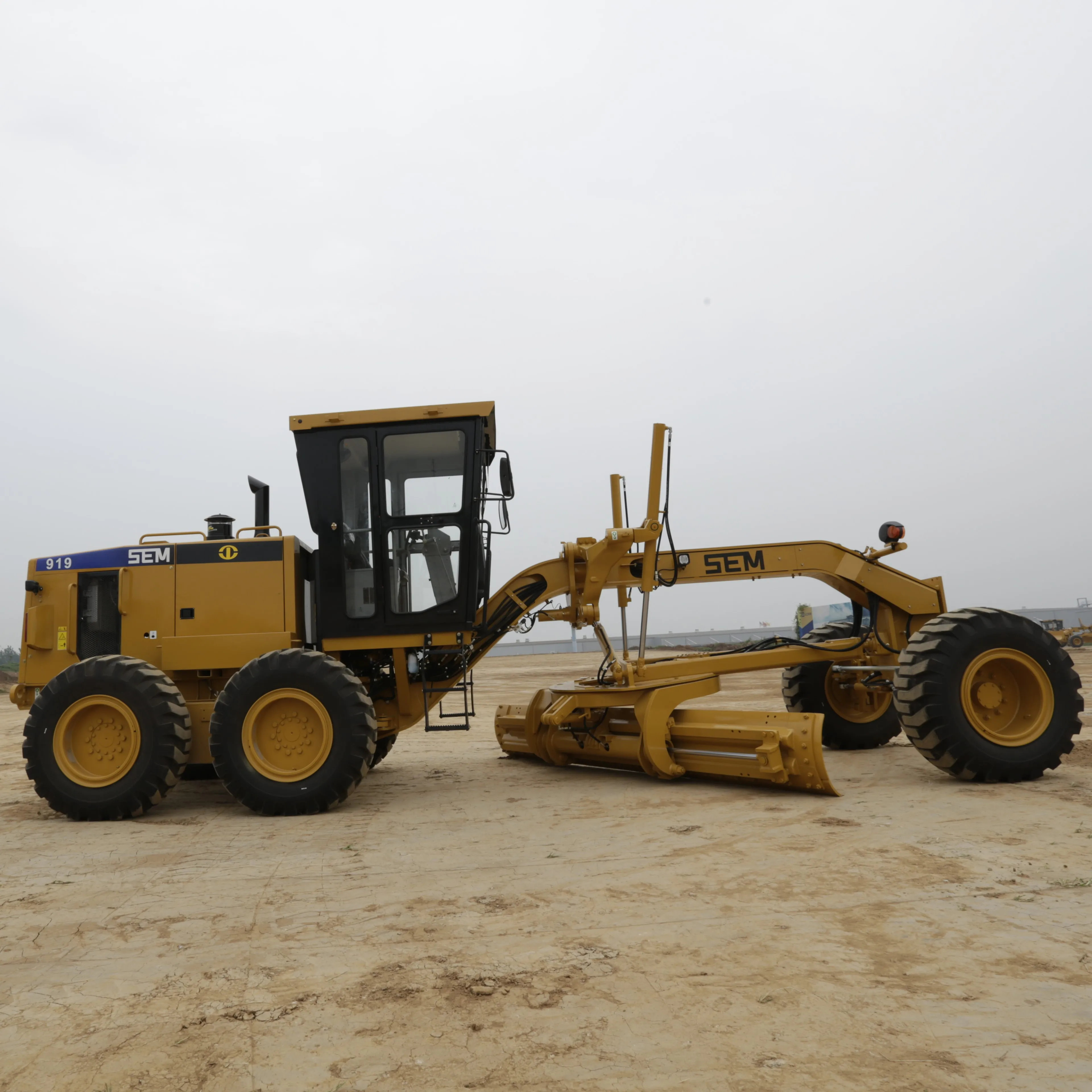 190hp Sm Brand Wheeled Grader Sm919 For Sale Buy Maxizm Mini Grader For Sale Grader Attachment Road Grader For Tractor Compact Motor Grader For Sale Heavy Equipment Mini Grader Blade Motor Grader