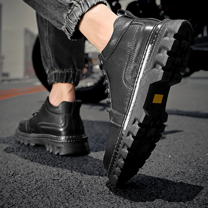 Outdoor casual fashion martin boots waterproof and wear-resistant mens leather boots