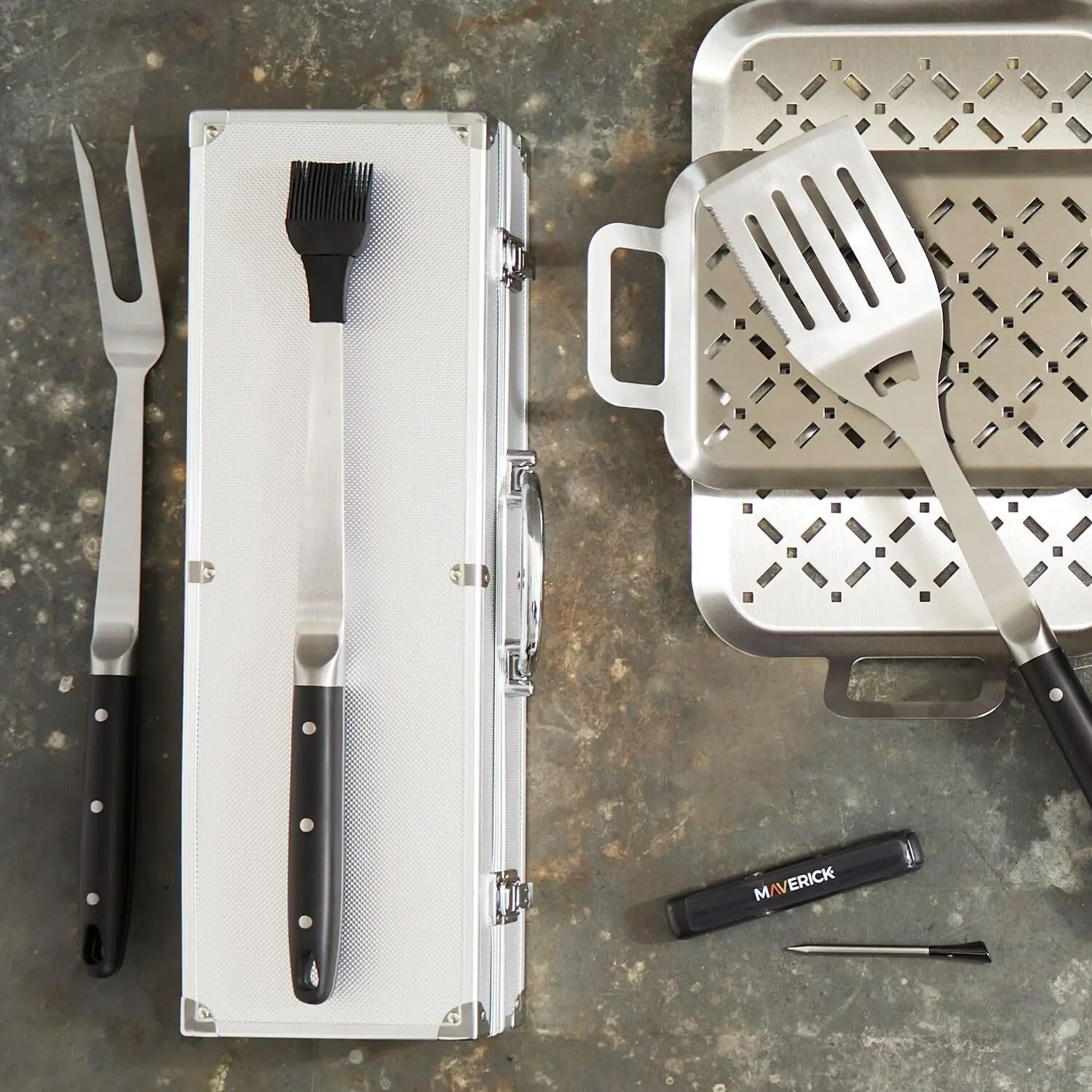 Outdoor Camping Barbecue Accessories Set Heavy Duty 4pcs Bbq Grill