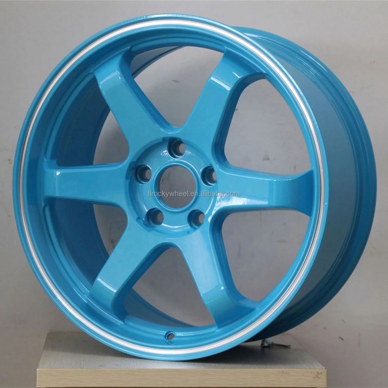 Multi Color 14 15 16 17 Inch 4/5/8*114.3/100/108/105/110/112 Passenger ...