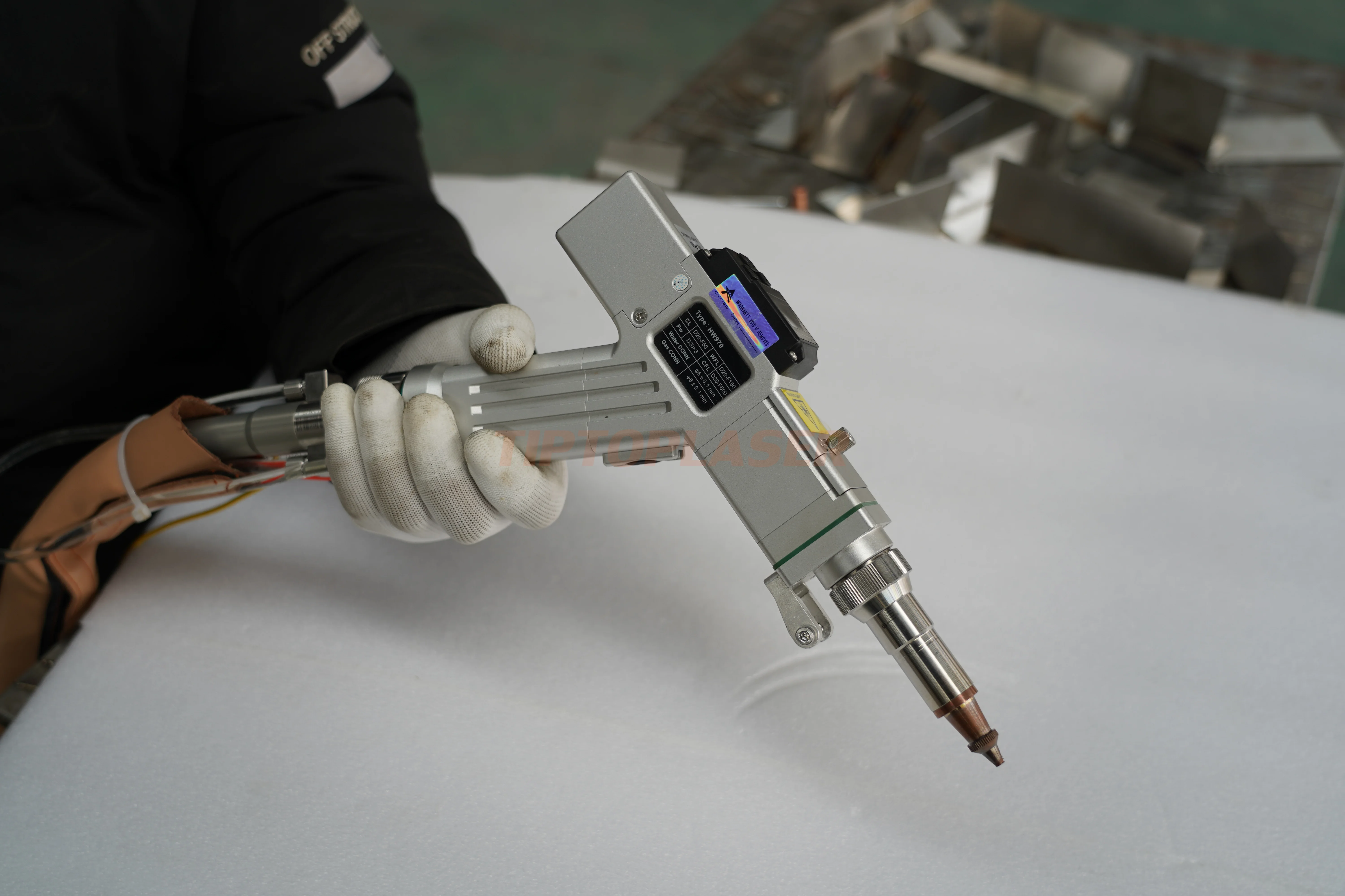 Tiptop 3000w Handheld Fiber Laser Stainless Steel Iron Aluminum Metal