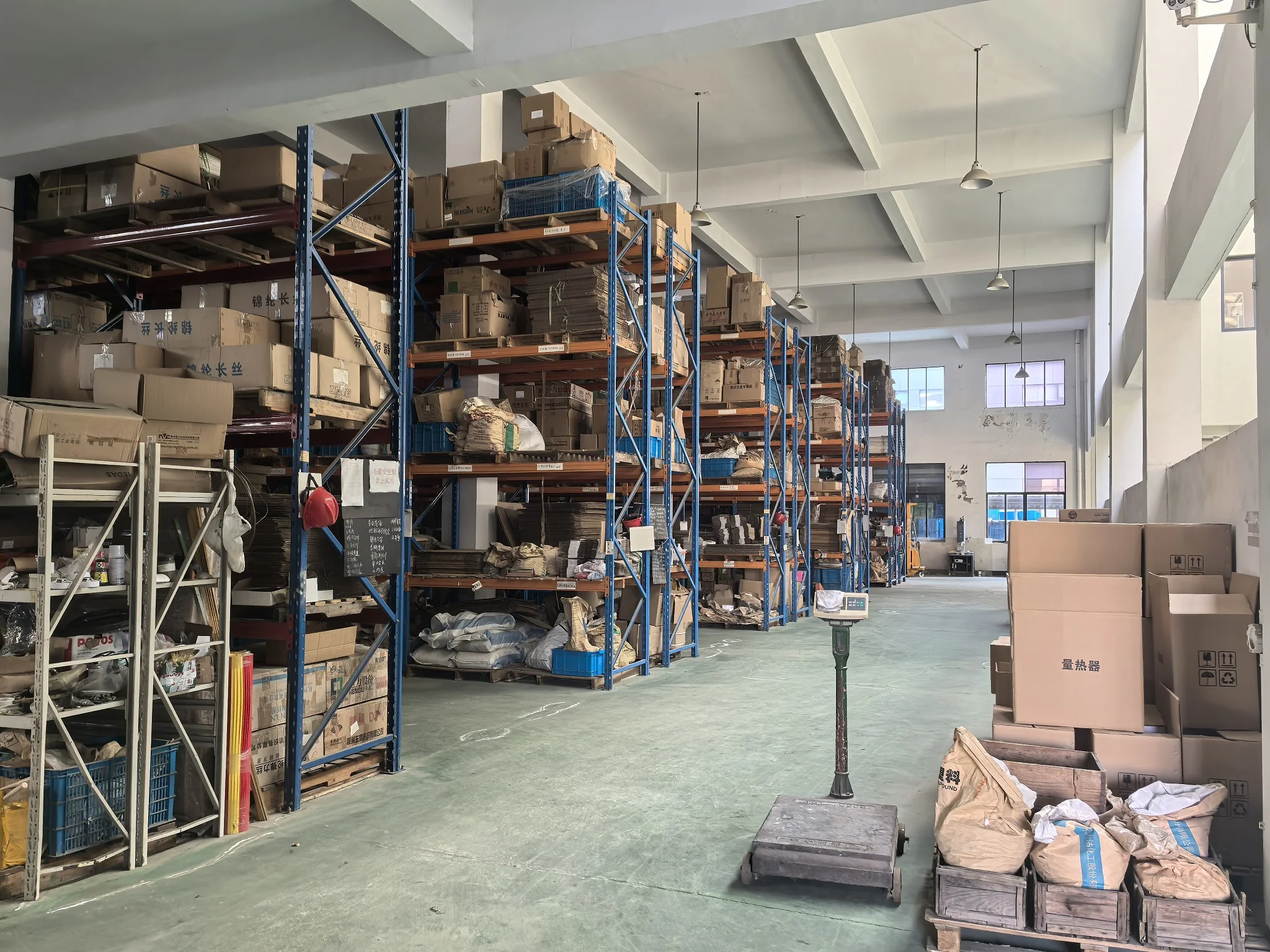 Ningbo Xuzhan Science And Education Instrument Co., Ltd. 3